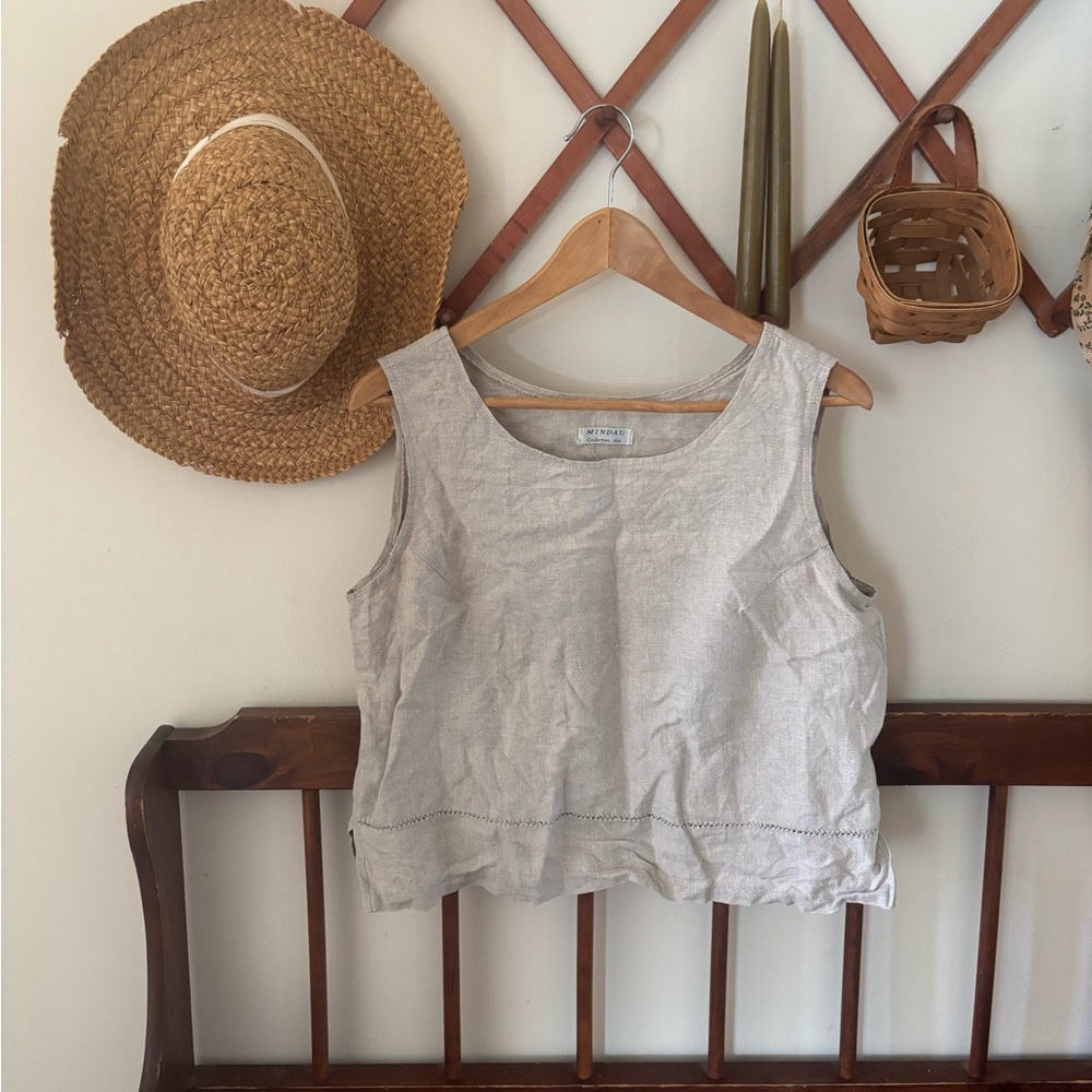 Mindau Collection, USA Linen Tank